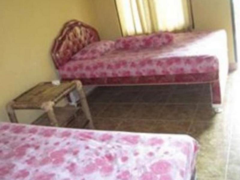 Family Garden Homestay Mangsit Exterior foto